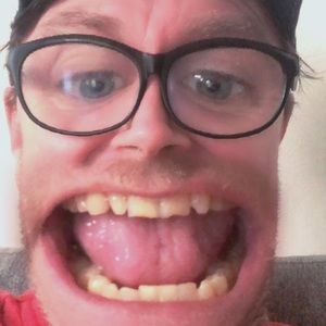 Meet your Posher, Aaron